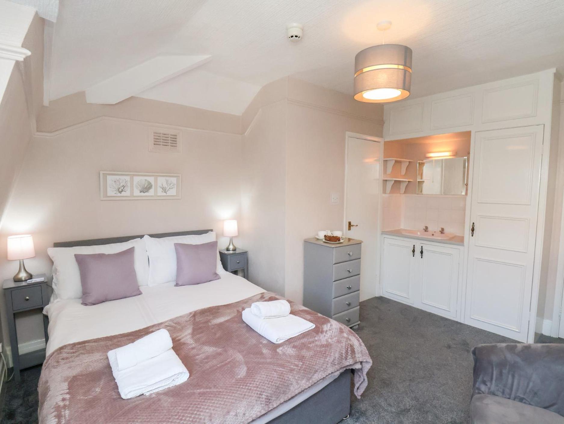 North Beach Lodge Скарборо Екстер'єр фото